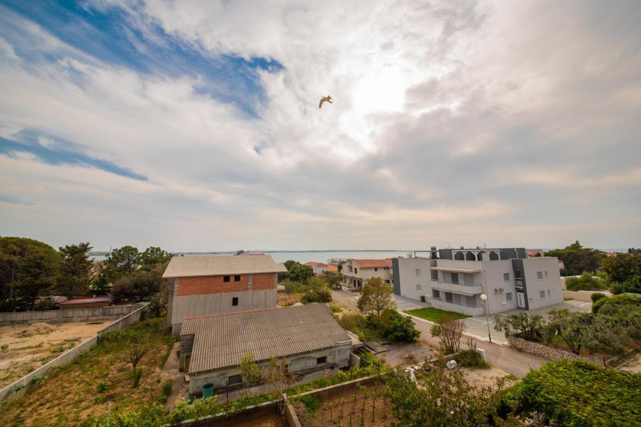 Apartman Eva Vrsi Buitenkant foto